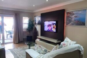 5bed Illovo Beach,19