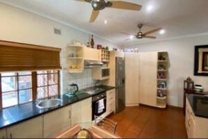 Windenham 4 bed,6